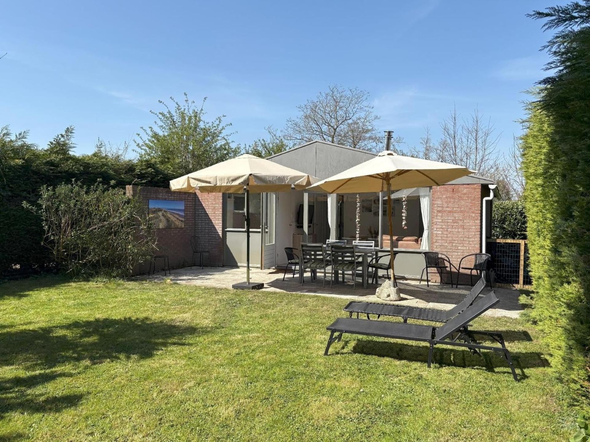 Gemuetliches, Helles Ferienhaus Mit Privatem Garten In Gepflegtem Ferienpark Warmenhuizen Eksteriør billede